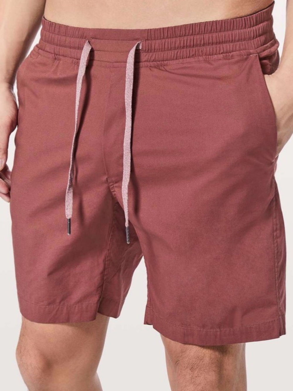 Lululemon Bowline Short *8" In Smoky Red Mens Size Small